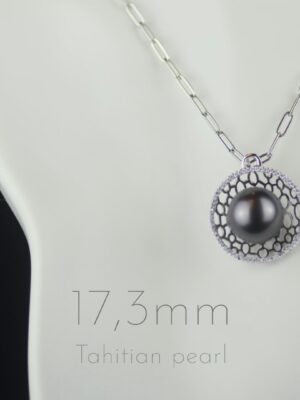 Organic Rare 17,3mm Tahitian pearl