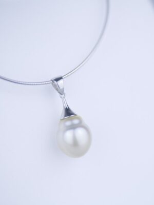 Tahitian pearl, 12mm AA