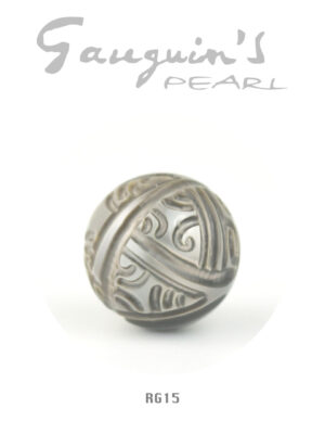 Engraved Tahitian pearl, 15mm