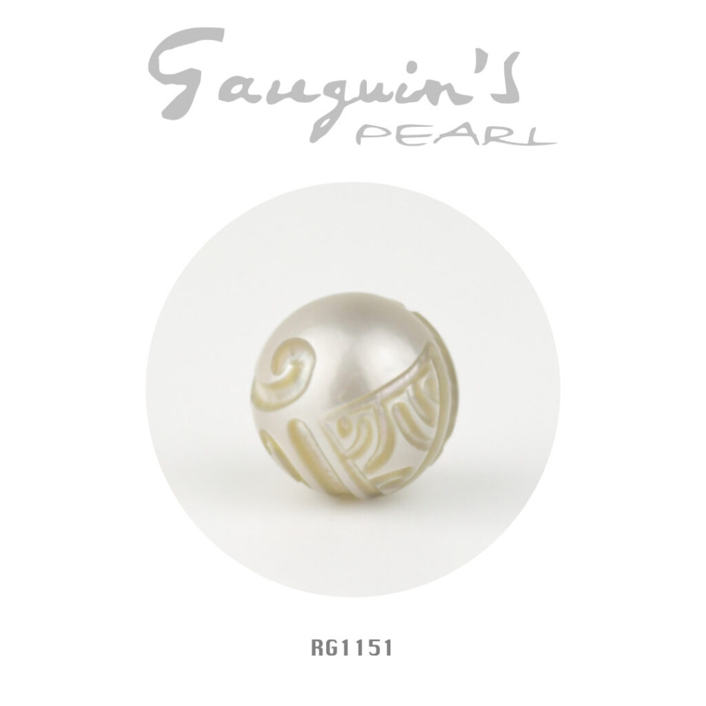Engraved Tahitian pearl, 11,5mm