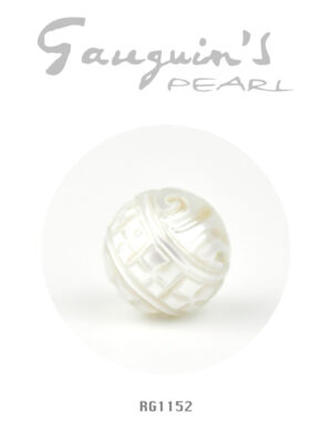 Engraved Tahitian pearl, 11,5mm