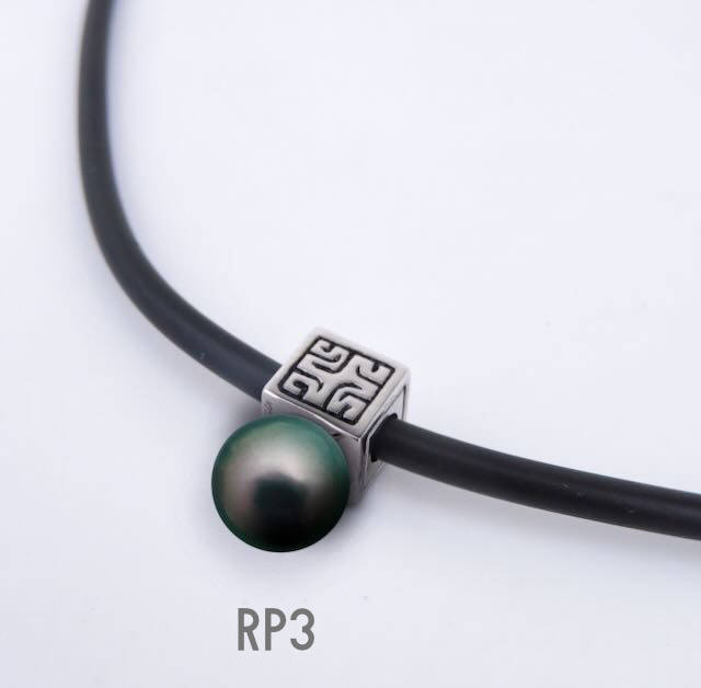 Pendant model 10